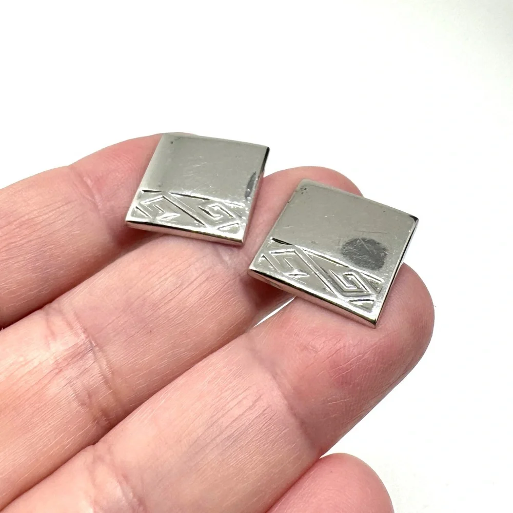 Vintage SWANK Silver-Tone Square Cufflinks with Geometric Detail